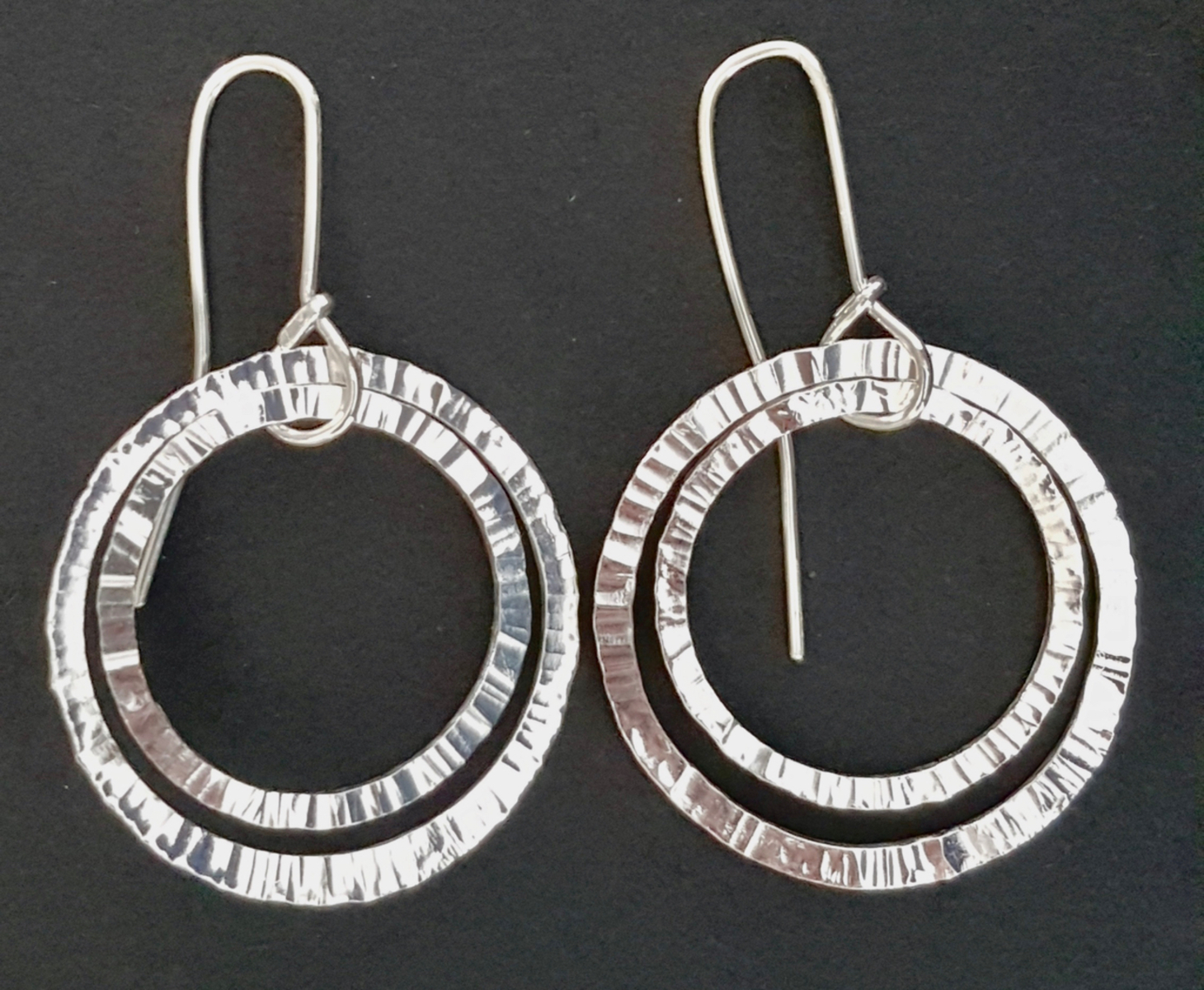 Forged double loop earrings (L)