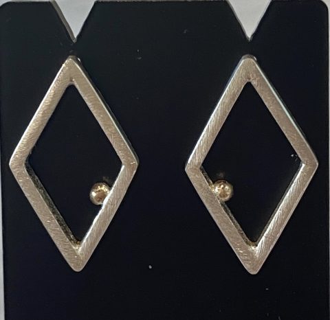 Diamond shape earrings with gold ball