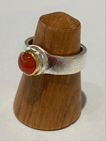 Sterling silver ring with Carnelian (22ct gold bezel)