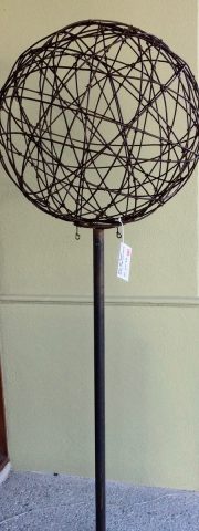 50cm rusty ball and pole