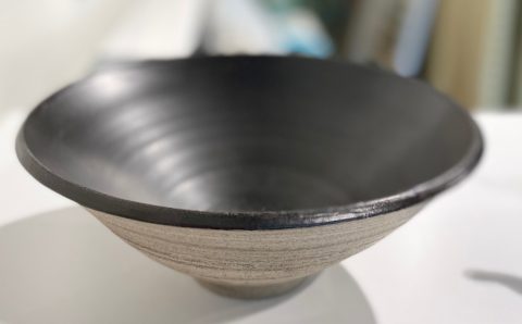 Large bowl in charcoal glaze