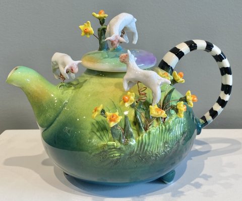 Teapot -Spring time